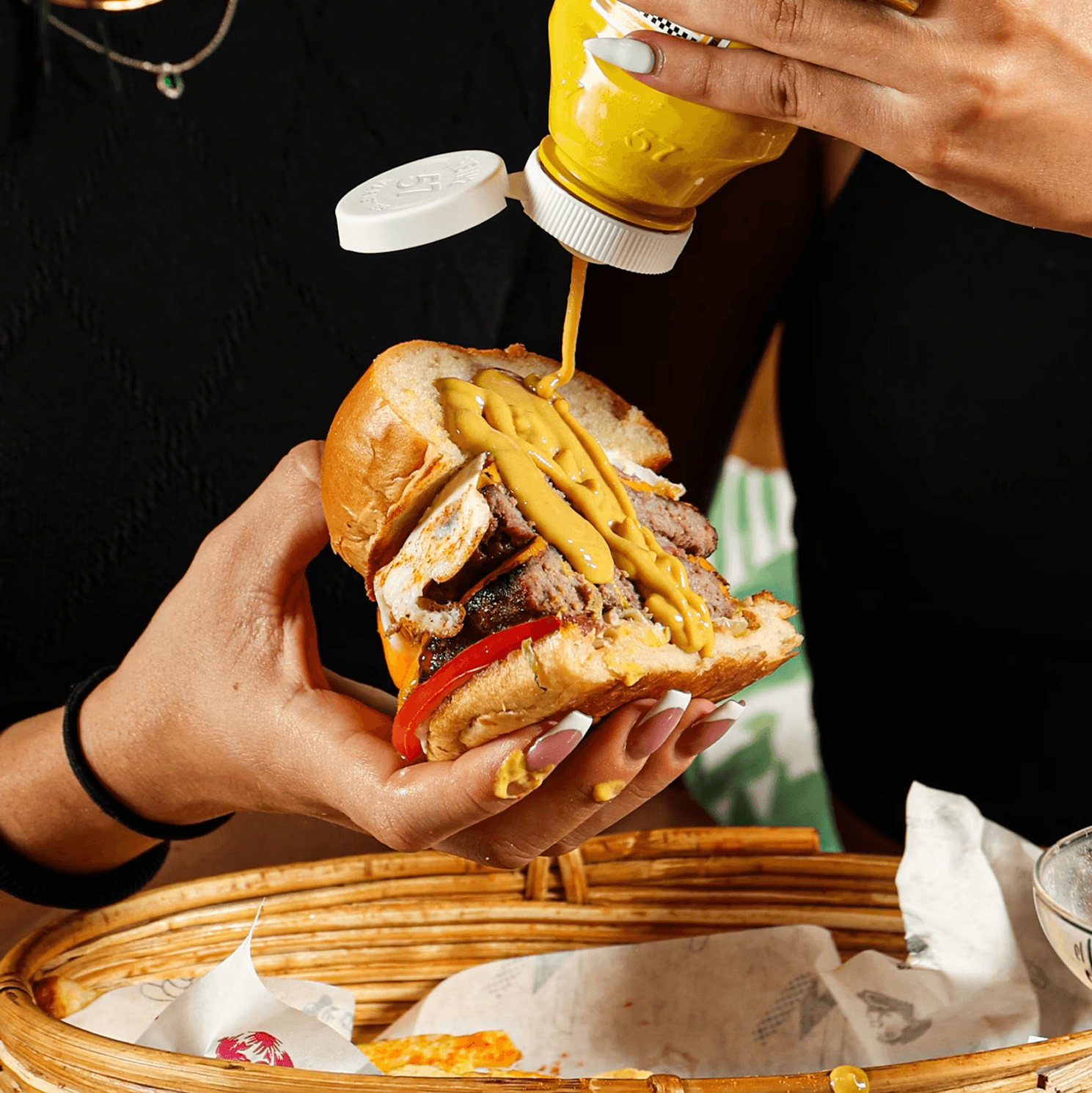 Pesto Bacon Burger, New Taste